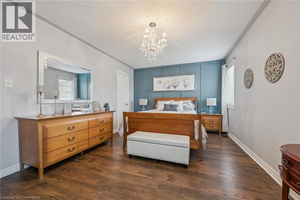 Photo 19 of 14 Joywill Court, Brampton ON