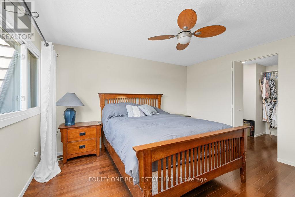 Photo 32 of 5 2 Bertona Street, Ottawa ON