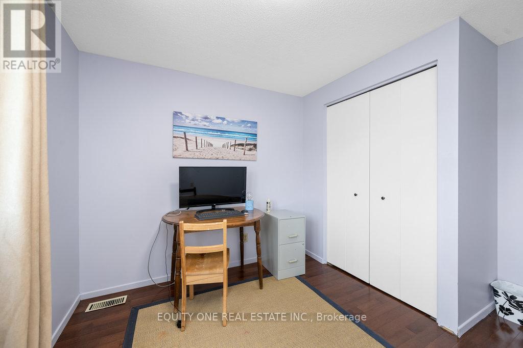Photo 3 of 5 2 Bertona Street, Ottawa ON