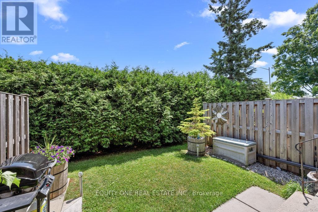 Photo 19 of 5 2 Bertona Street, Ottawa ON