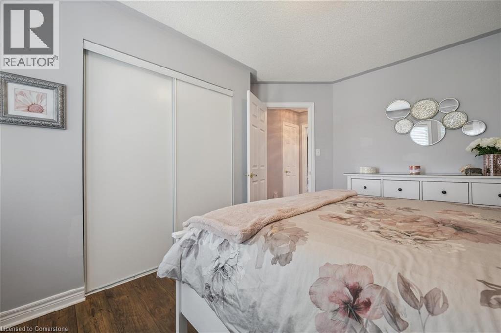 Photo 27 of 14 Joywill Court, Brampton ON