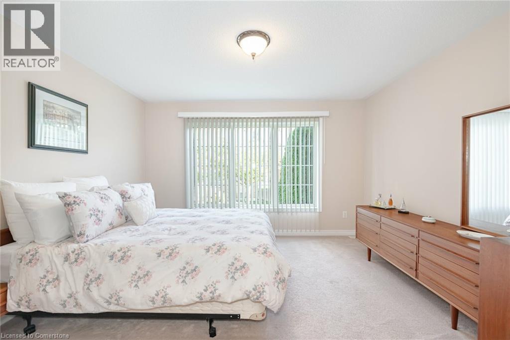 Photo 7 of 17 Lacorra Way, Brampton ON