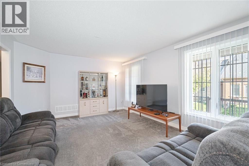 Photo 12 of 17 Lacorra Way, Brampton ON