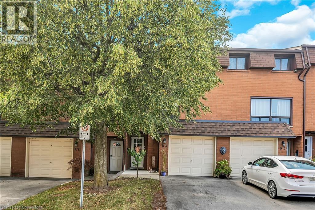 Photo 2 of 444 Stone Church Road, Hamilton ON
