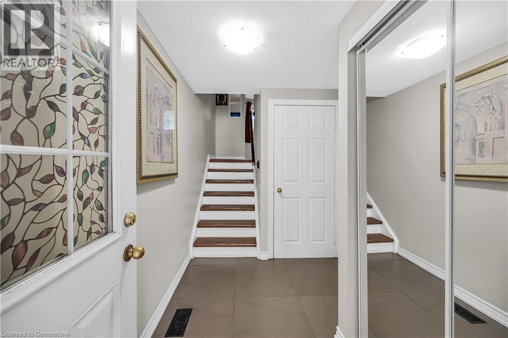 Photo 6 of 444 Stone Church Road, Hamilton ON