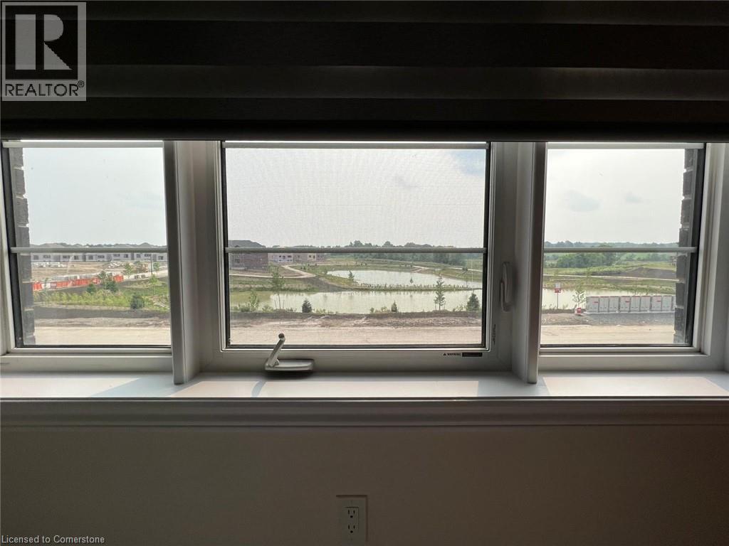 Photo 1 of 275 Gillespie Drive, Brantford ON