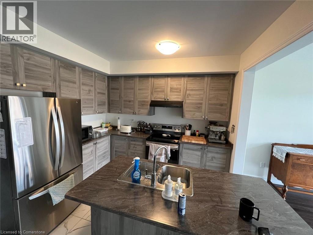 Photo 24 of 275 Gillespie Drive, Brantford ON