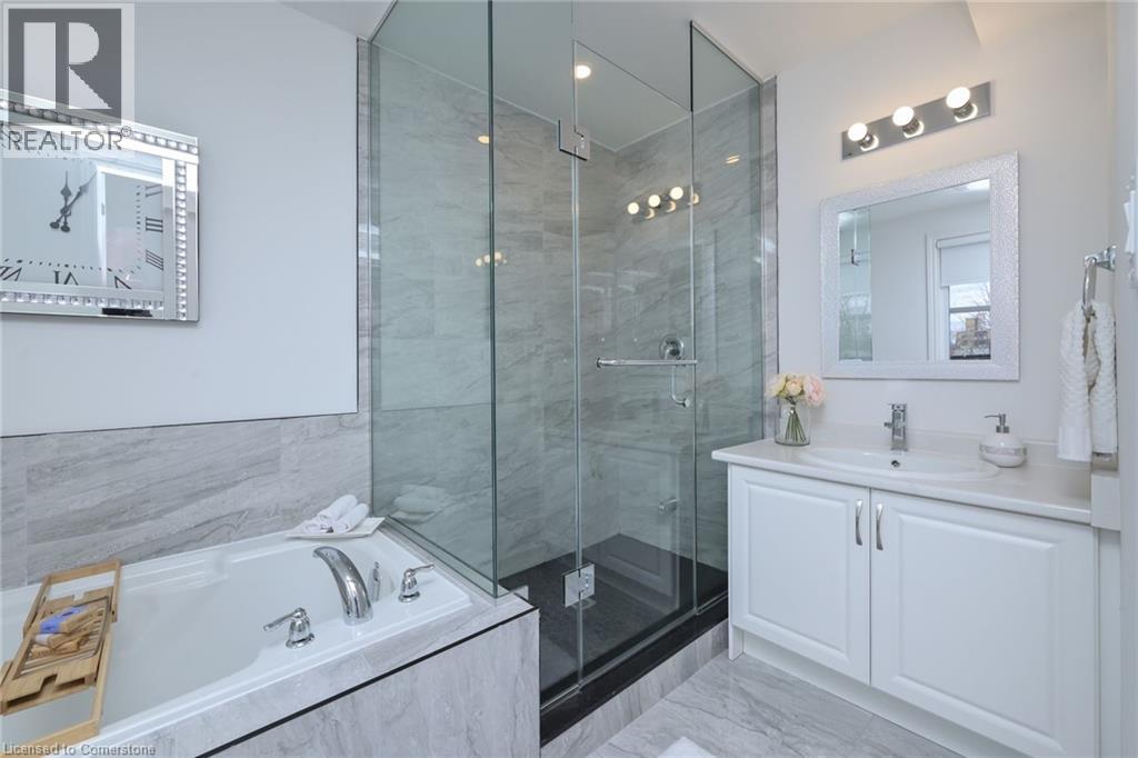 Photo 13 of 2179 C Weston Road Unit 7, Toronto ON