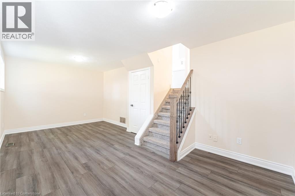 Photo 4 of 50 Albemarle Street, Brantford ON