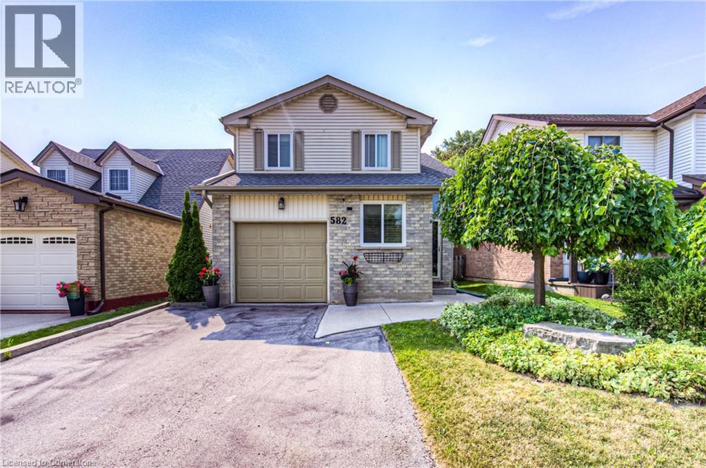 Photo 1 of 582 Drummerhill Crescent, Waterloo ON