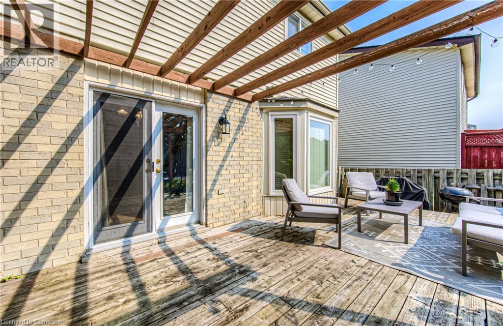 Photo 19 of 582 Drummerhill Crescent, Waterloo ON