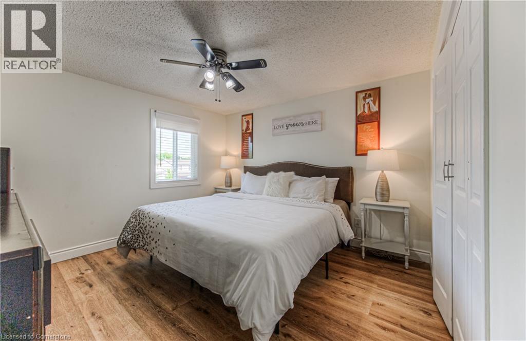 Photo 38 of 582 Drummerhill Crescent, Waterloo ON