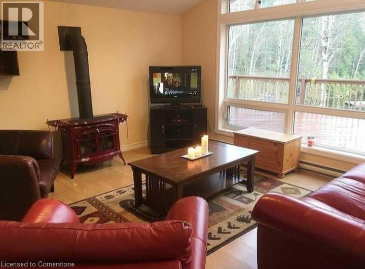 Photo 9 of 204 Jennison Road, Gilmour ON
