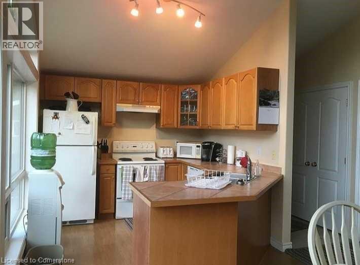 Photo 20 of 204 Jennison Road, Gilmour ON
