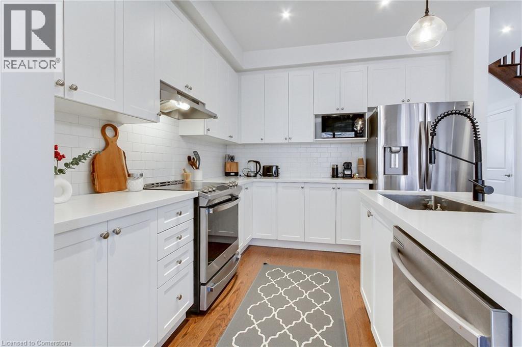 Photo 14 of 1404 Blackmore Street, Innisfil ON