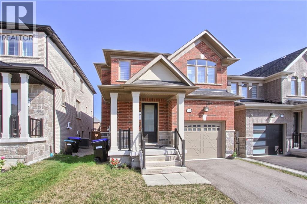 Photo 3 of 1404 Blackmore Street, Innisfil ON