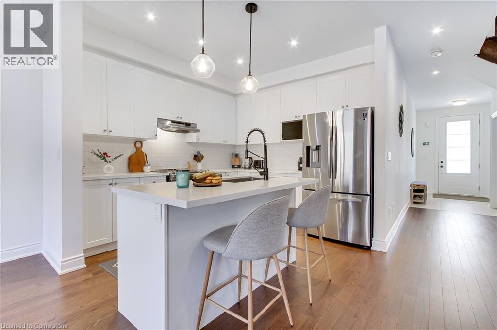 Photo 13 of 1404 Blackmore Street, Innisfil ON