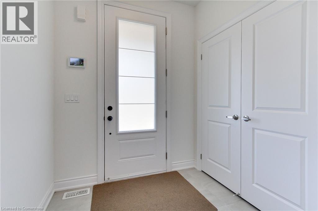 Photo 6 of 1404 Blackmore Street, Innisfil ON