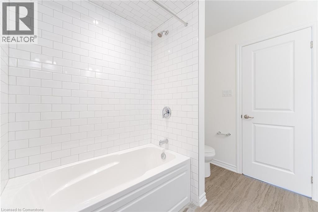 Photo 9 of 305 Garner Road W Unit 13, Ancaster ON