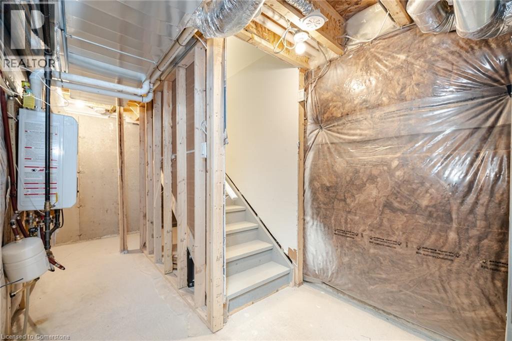 Photo 10 of 305 Garner Road W Unit 13, Ancaster ON