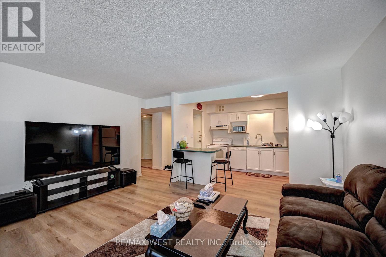 Photo 13 of 705 260 Sheldon Avenue N, Kitchener ON