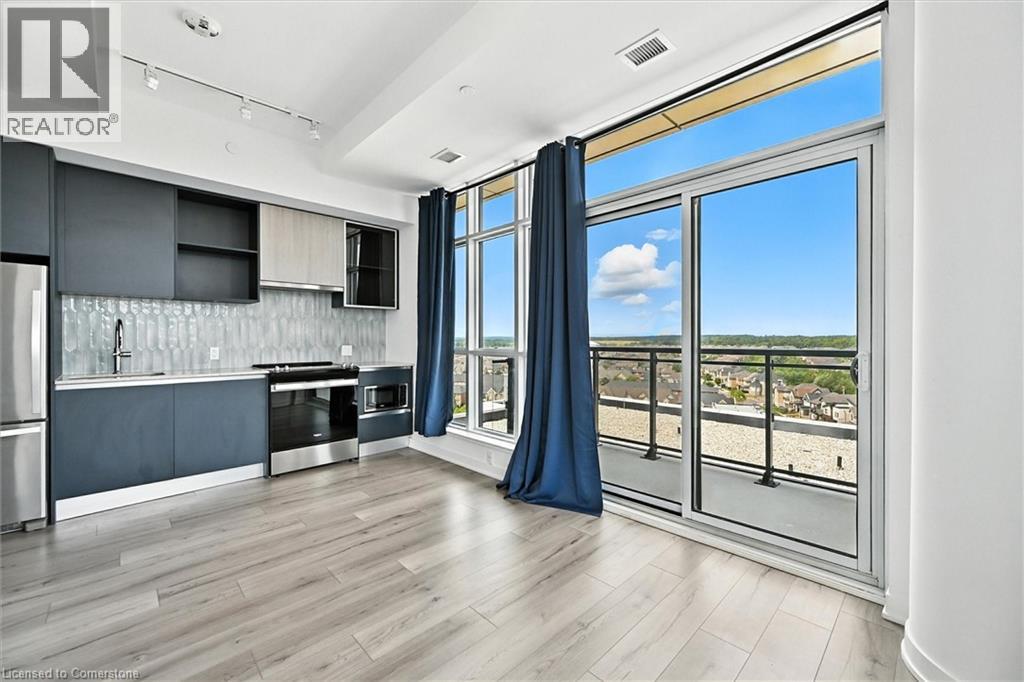 Photo 3 of 405 Dundas Street W Unit Ph 06, Oakville ON