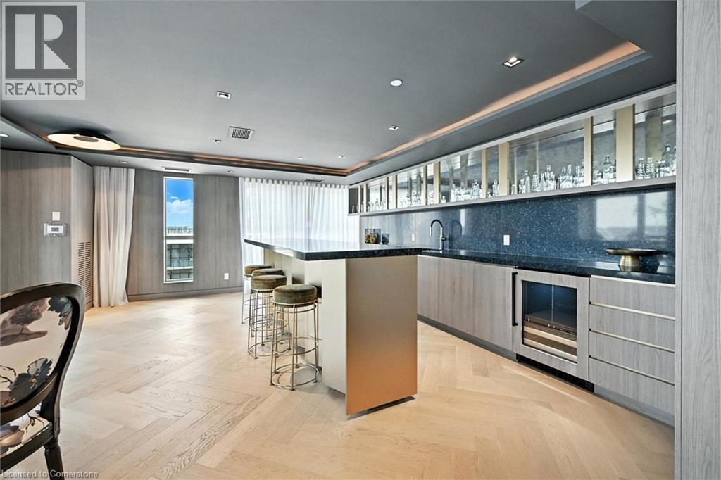 Photo 18 of 405 Dundas Street W Unit Ph 06, Oakville ON