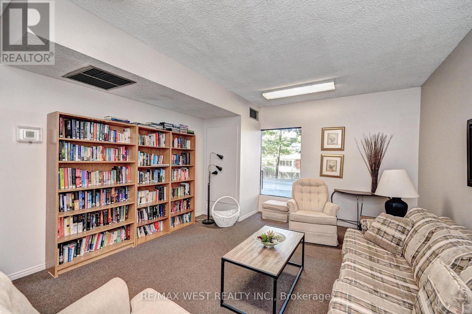 Photo 19 of 705 260 Sheldon Avenue N, Kitchener ON