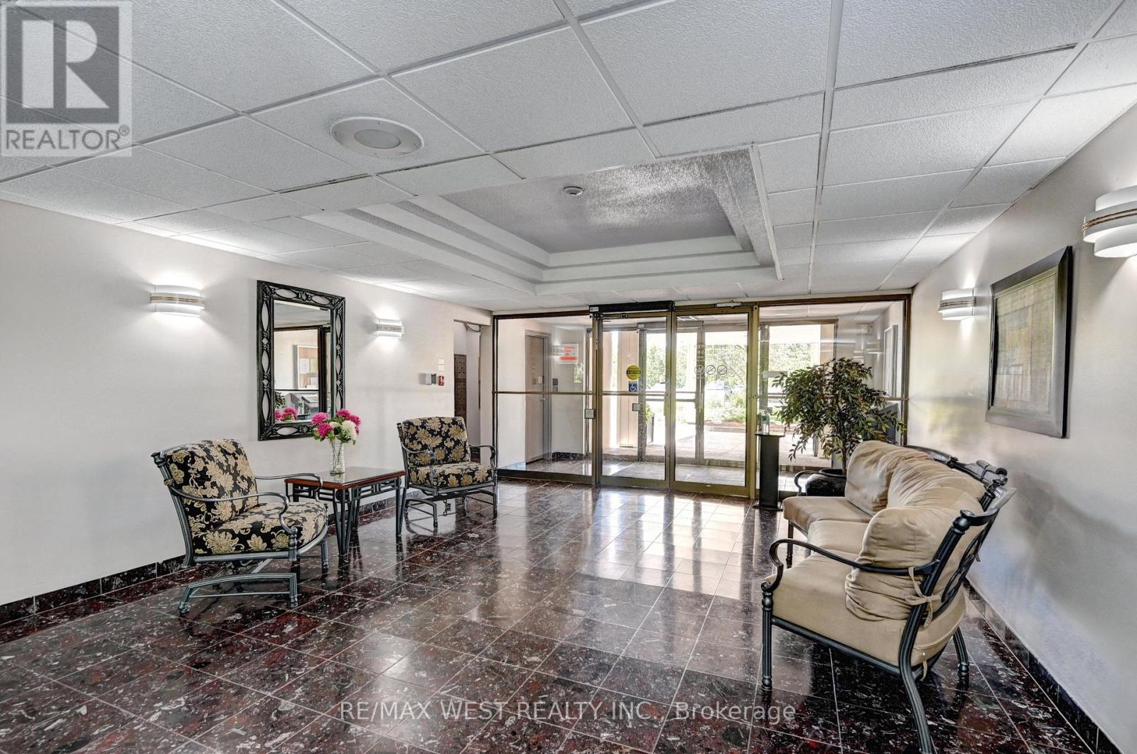 Photo 27 of 705 260 Sheldon Avenue N, Kitchener ON