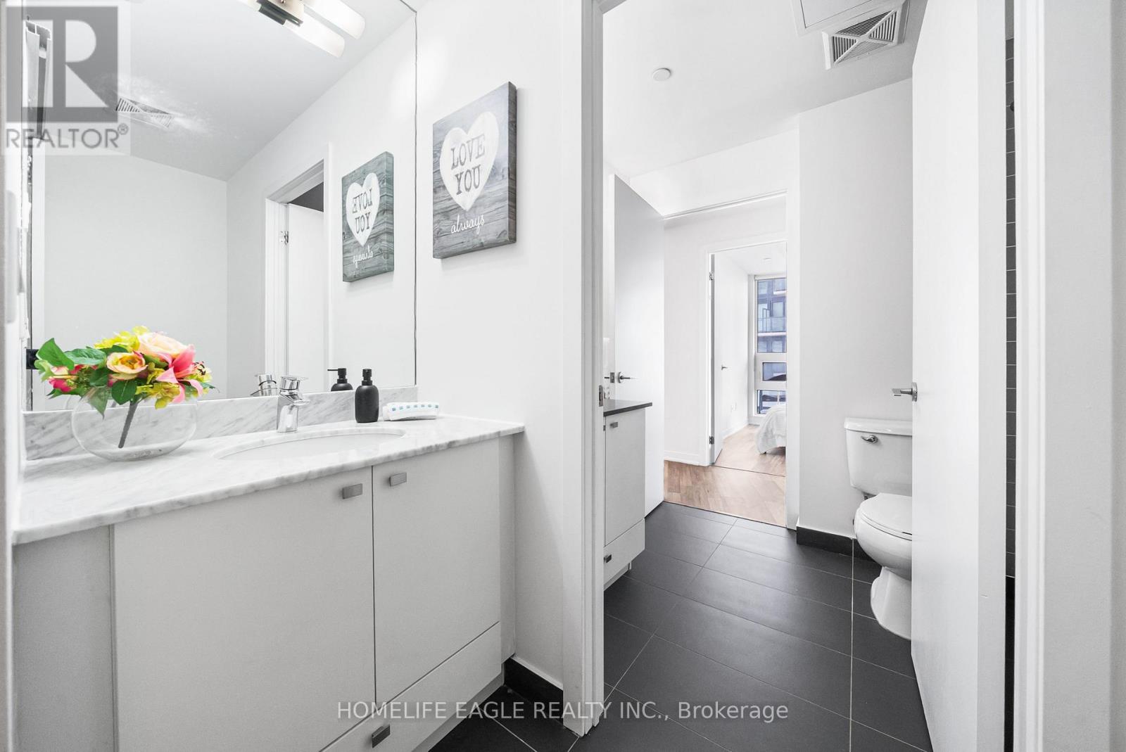 Photo 21 of 706 51 East Liberty Street, Toronto ON