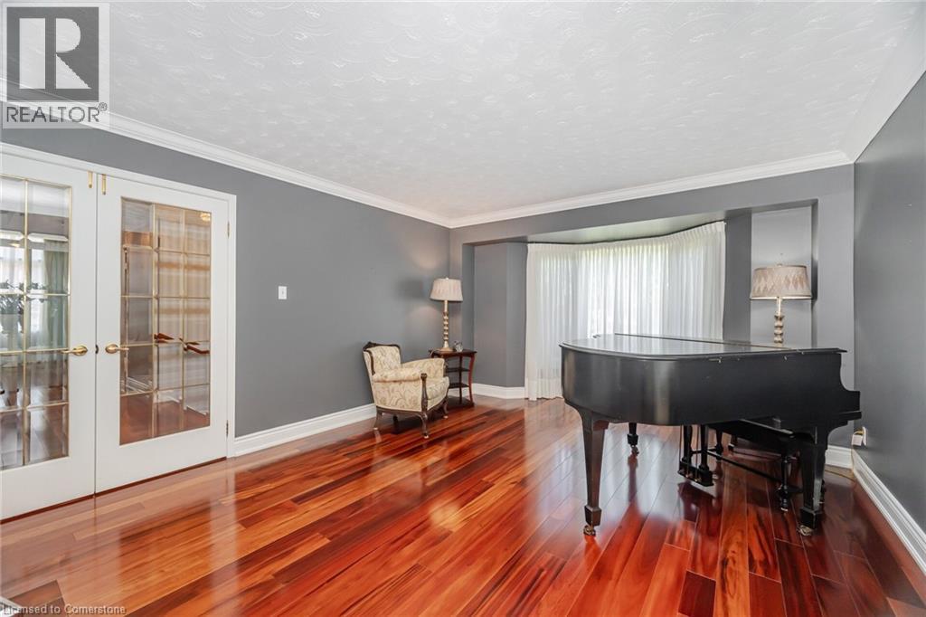 Photo 35 of 15 Brookbank Court, Brampton ON