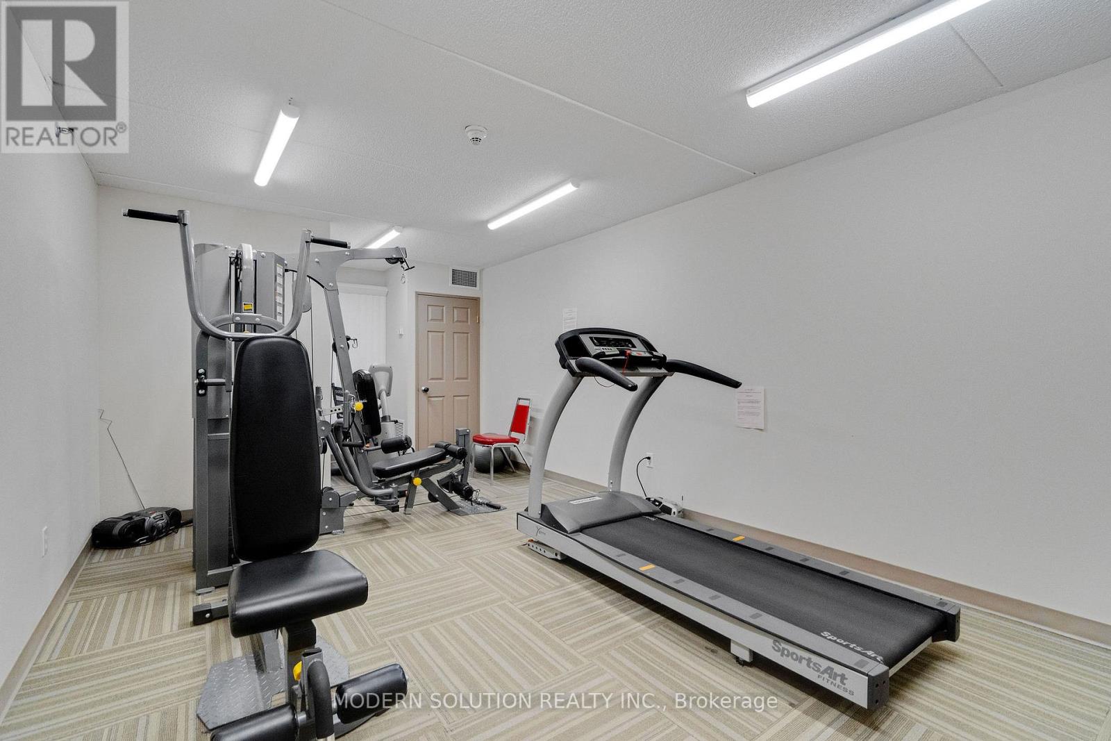 Photo 20 of 102 250 Pine Grove Drive, Vaughan ON