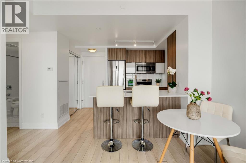 Photo 8 of 56 Annie Craig Drive Unit 4506, Toronto ON