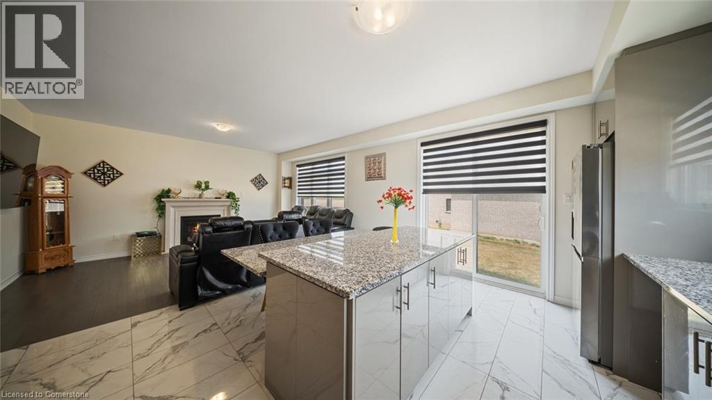 Photo 18 of 96 Strickland Avenue, Brantford ON