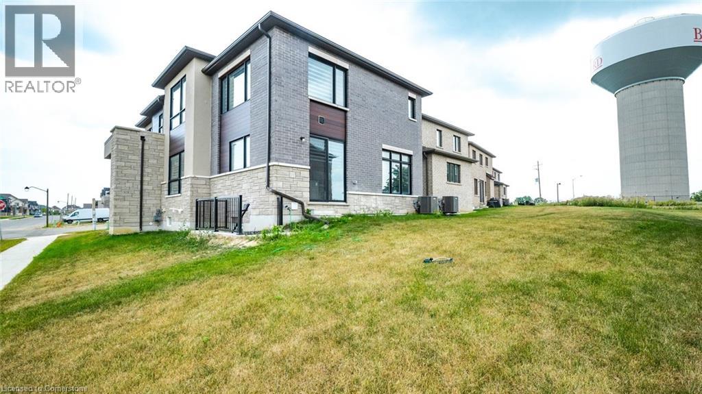 Photo 28 of 96 Strickland Avenue, Brantford ON