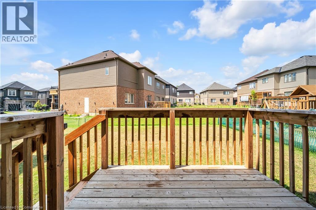 Photo 11 of 8 Stauffer Road, Brantford ON