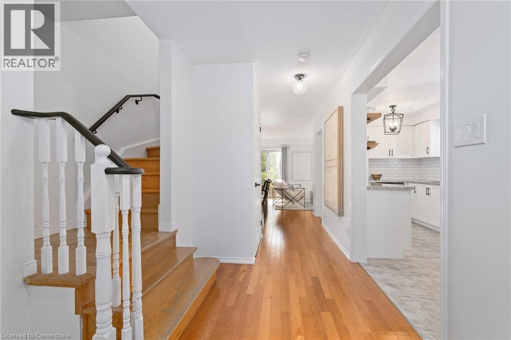 Photo 17 of 506 Taylor Crescent, Burlington ON