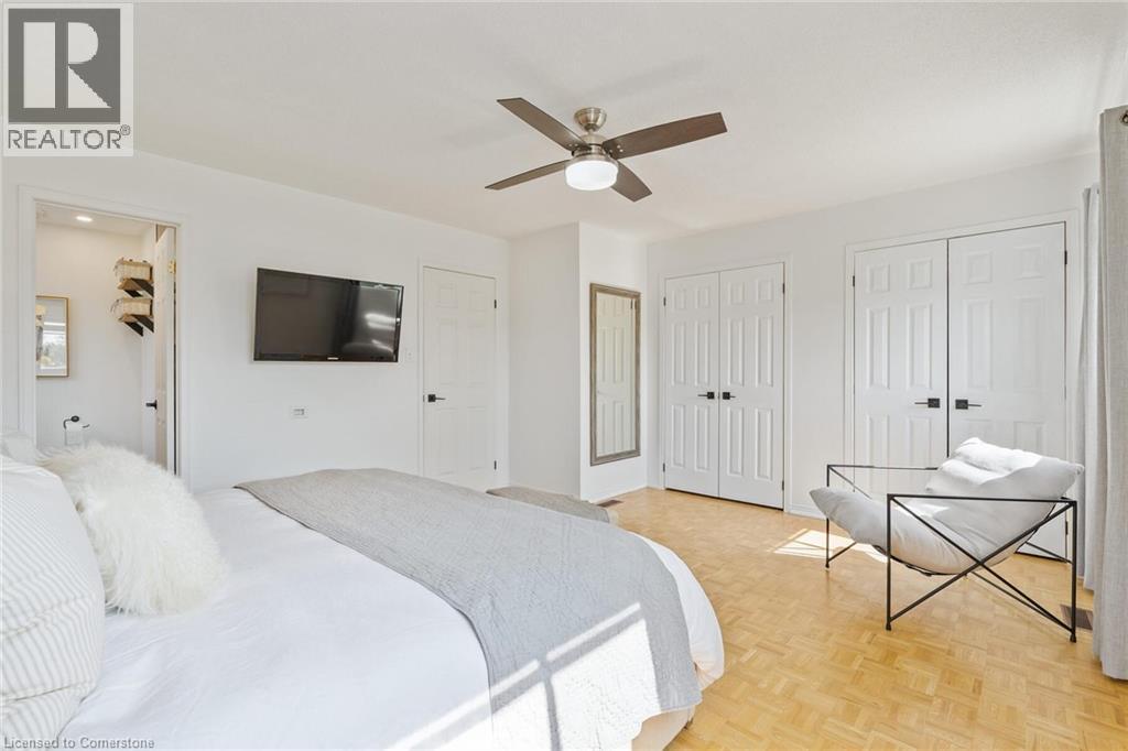 Photo 22 of 506 Taylor Crescent, Burlington ON