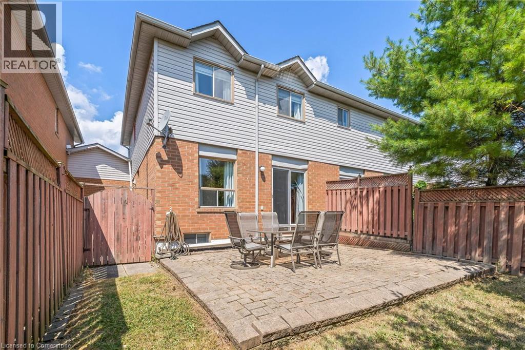 Photo 25 of 506 Taylor Crescent, Burlington ON