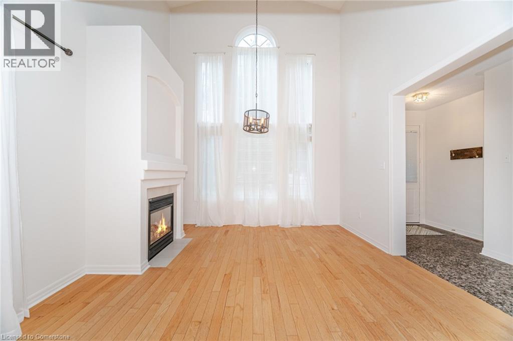 Photo 24 of 2499 Scotch Pine Drive, Oakville ON