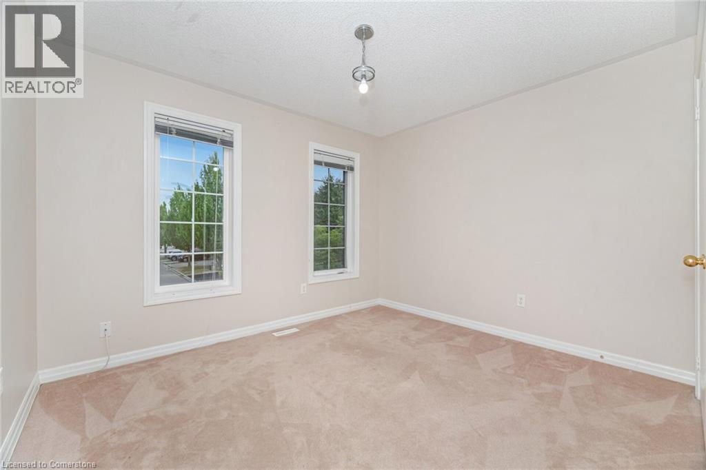 Photo 21 of 2499 Scotch Pine Drive, Oakville ON