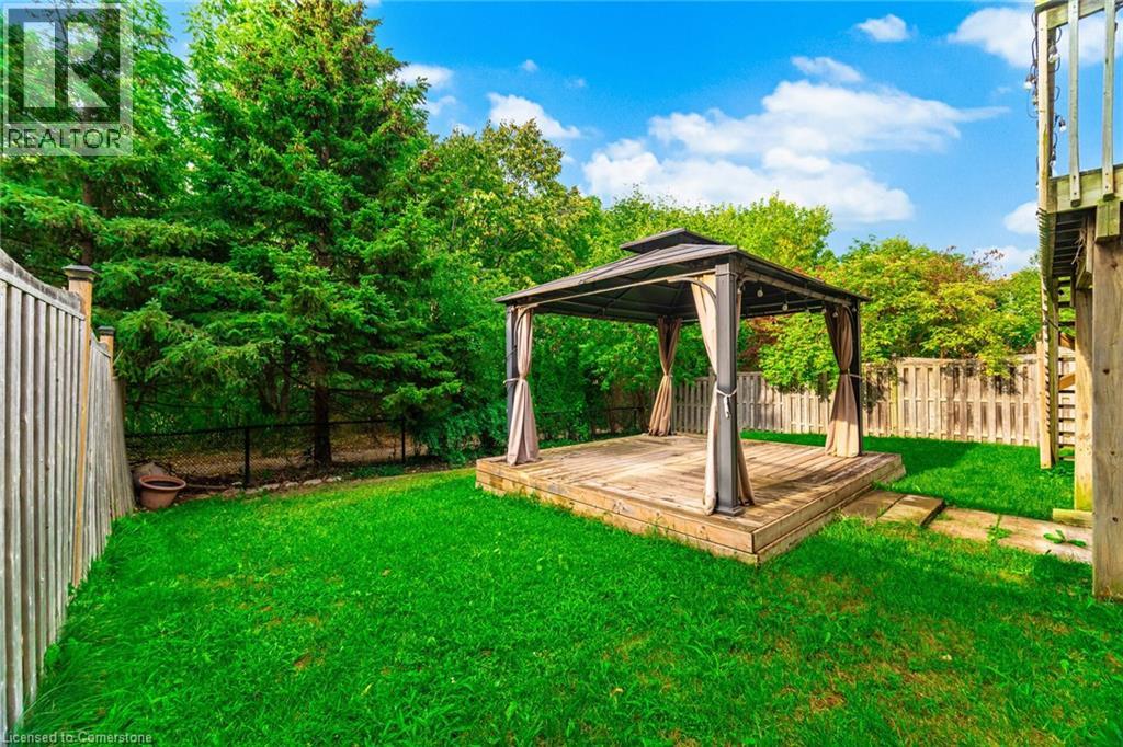 Photo 12 of 2499 Scotch Pine Drive, Oakville ON