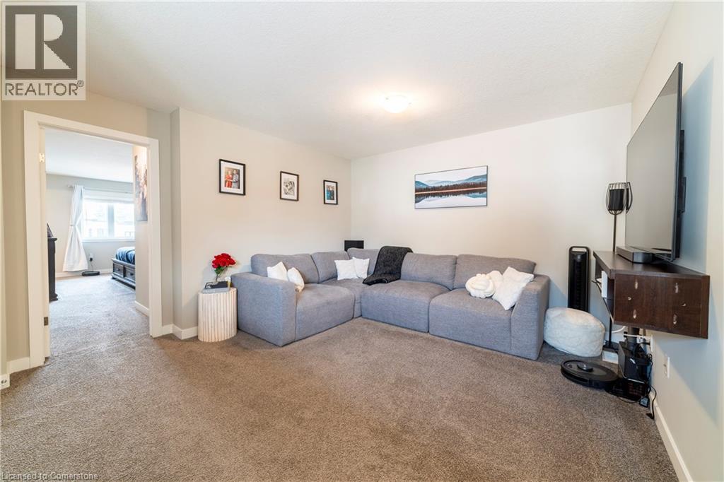 Photo 27 of 933 Robert Ferrie Drive, Kitchener ON