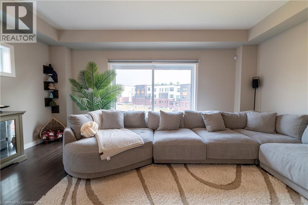 Photo 15 of 933 Robert Ferrie Drive, Kitchener ON