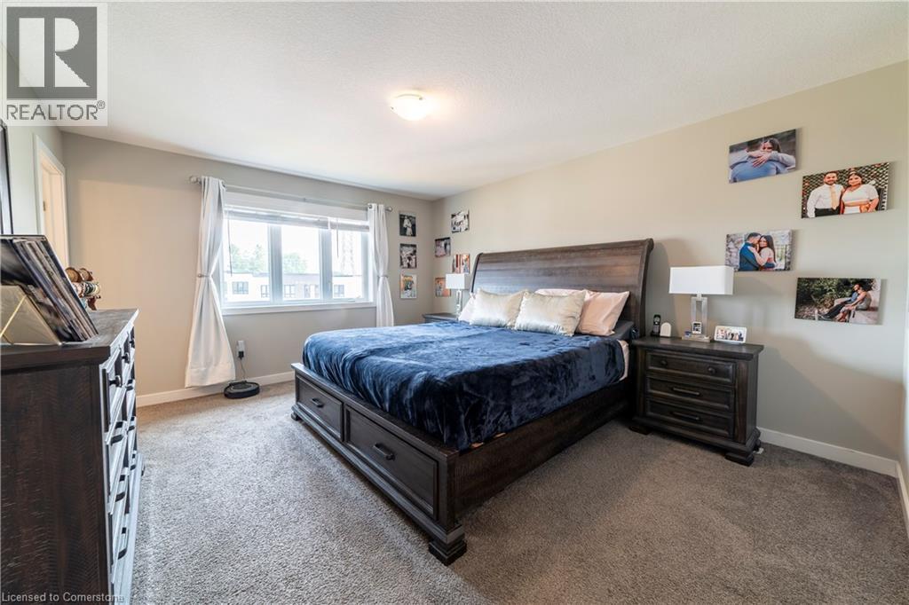 Photo 28 of 933 Robert Ferrie Drive, Kitchener ON