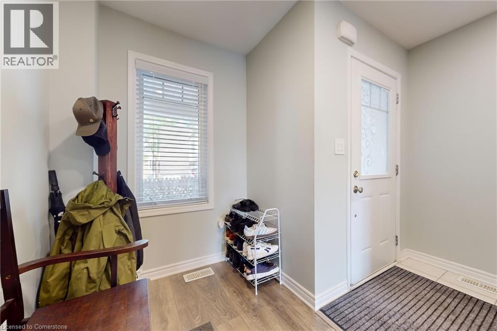 Photo 13 of 1168 Duignan Crescent, Milton ON