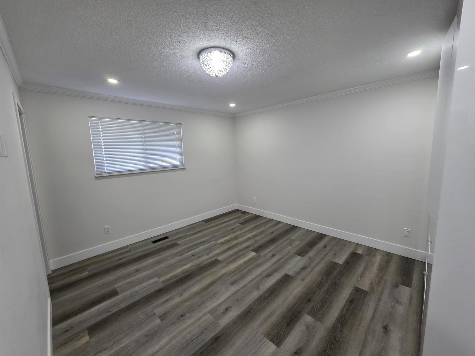 10381 MAIN, Delta