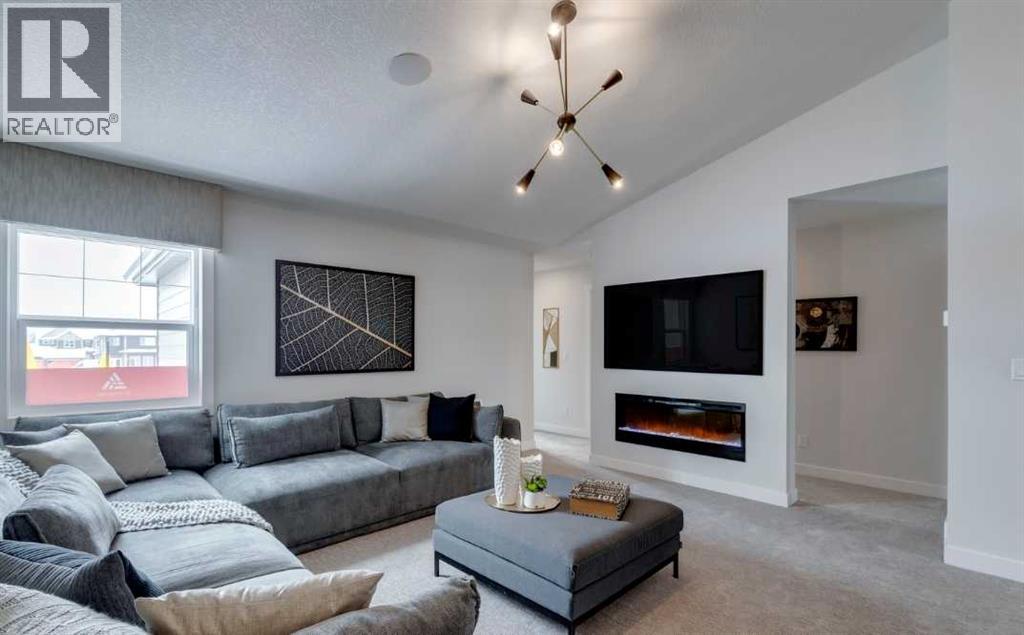 Photo 6 of 22 Wintergreen Bend, Okotoks AB