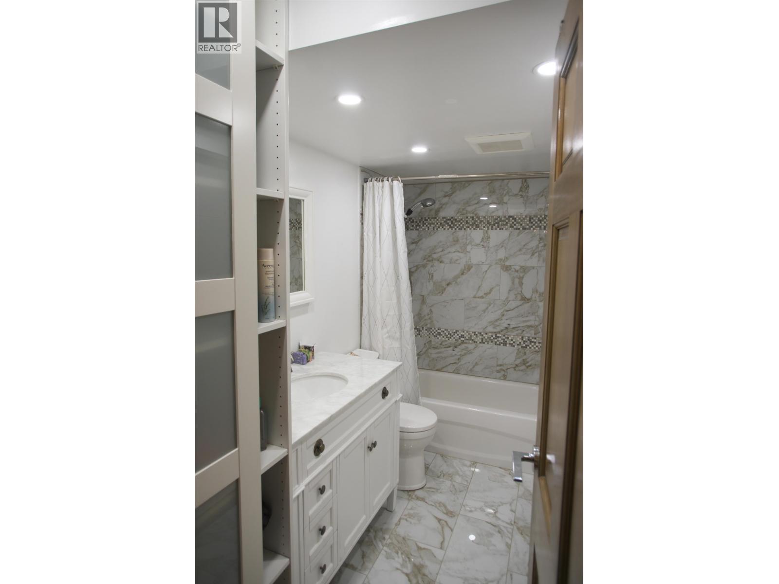 Photo 12 of 119 1040 King Albert Avenue, Coquitlam BC