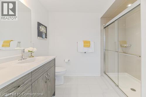 Photo 34 of 30 Saxony Street, Kitchener ON